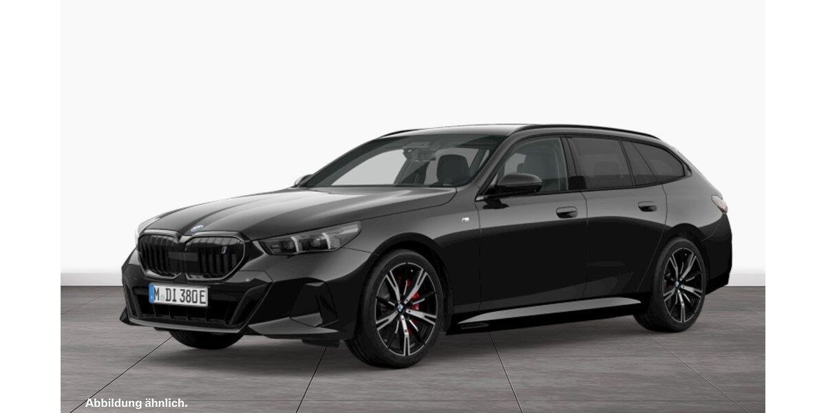 BMW i5 21.324 km 76.903 &euro; Barsbüttel bei Hamburg 22885