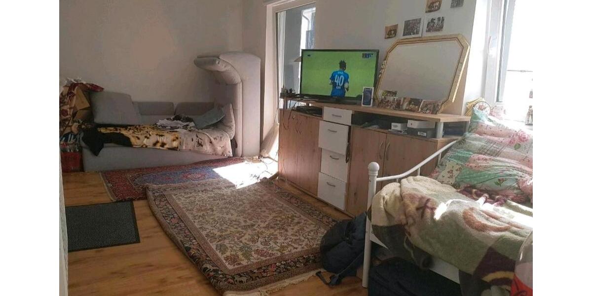 Etagenwohnung Hamburg Winterhude - 1 Zimmer, 35 m&sup2;, 900&euro; | Angebot:24819958