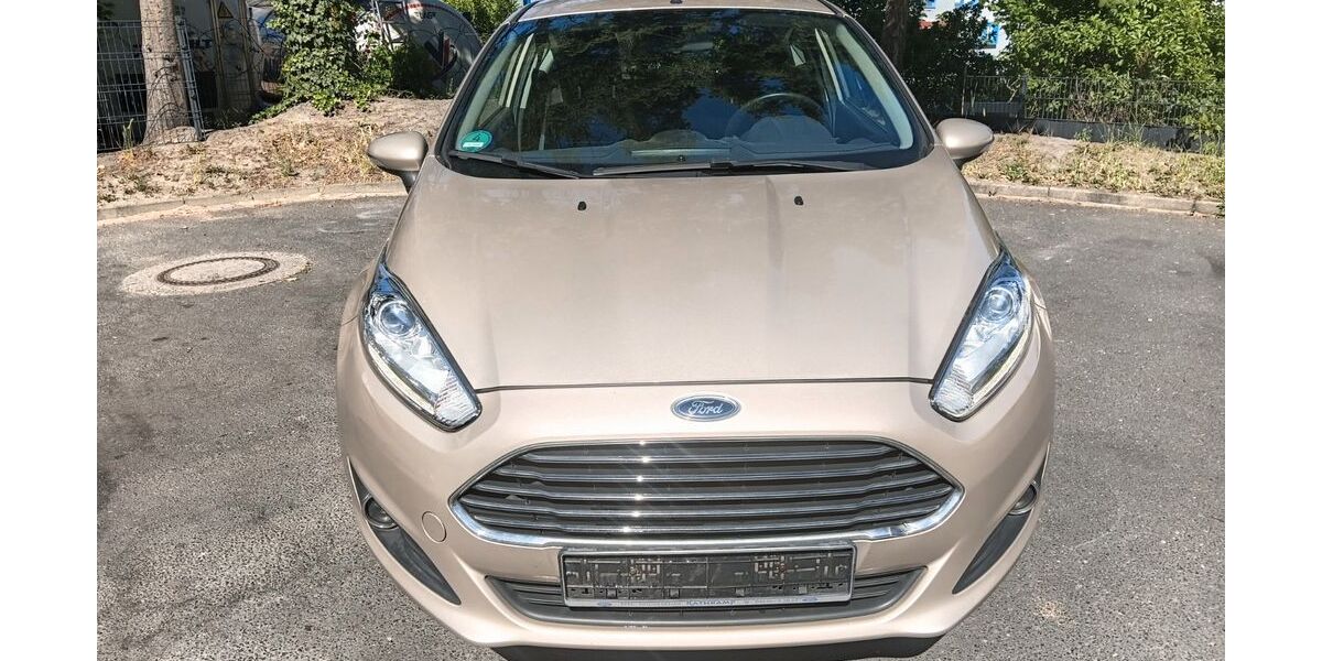 Ford Fiesta 120.000 km 3.700 &euro; Hamburg 21149