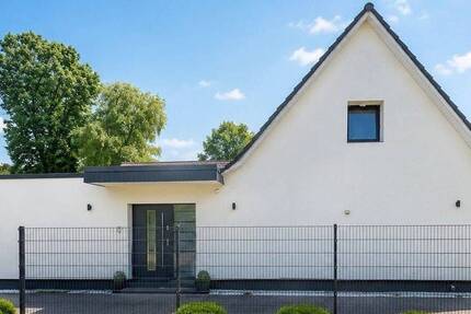 Haus Hamburg Lurup - 5 Zimmer, 123 m&sup2;, 645.000&euro; | Angebot:26798809
