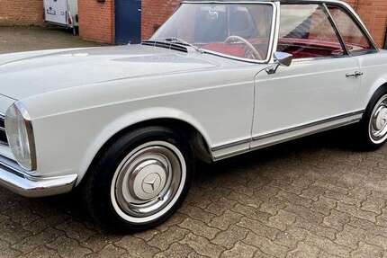 Mercedes-Benz 230 57.941 km 135.000 &euro; Hamburg 22419