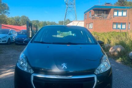 Peugeot 208 68.000 km 6.950 &euro; Hamburg 21079