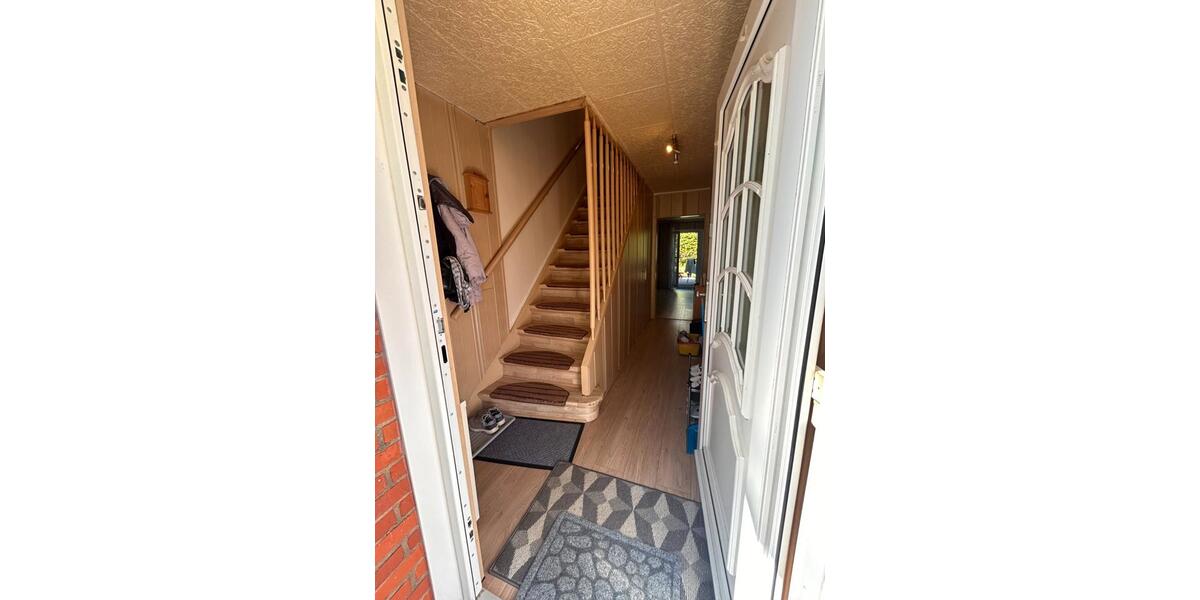 Reihenhaus Reinbek - 3 Zimmer, 64 m&sup2;, 300.000&euro; | Angebot:26546643