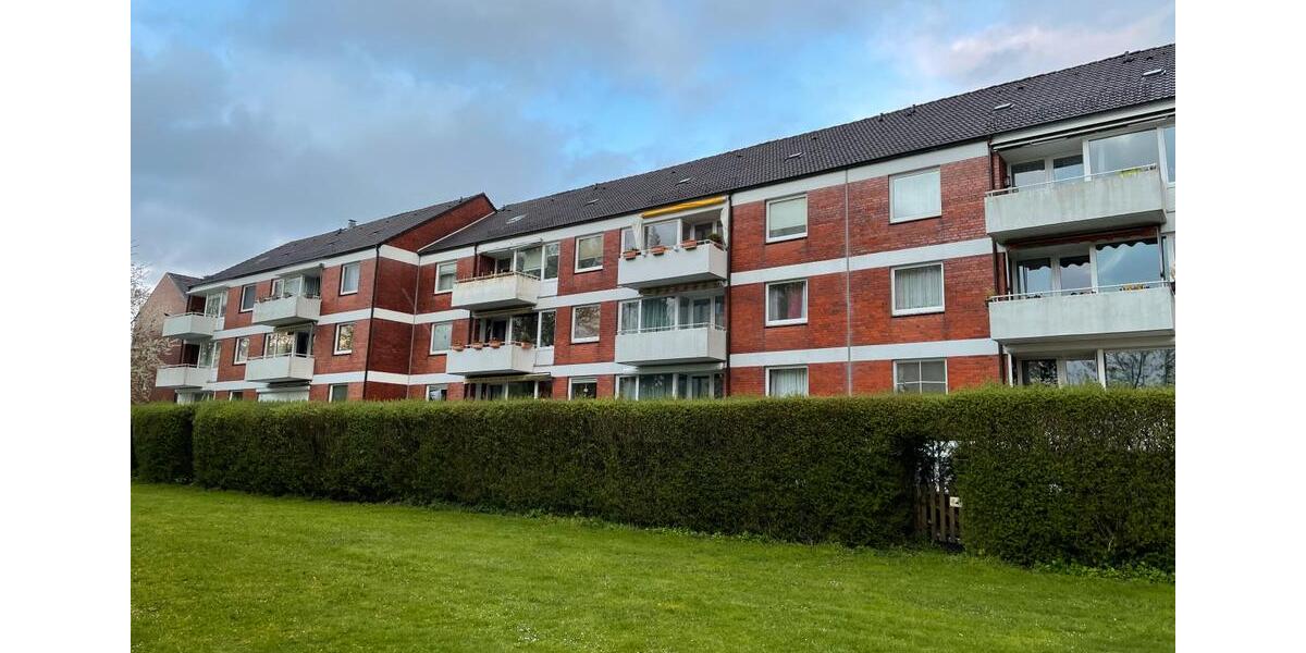 Etagenwohnung Reinbek - 4 Zimmer, 99 m&sup2;, 1.385&euro; | Angebot:25517245