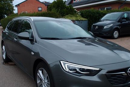 Opel Insignia 28.833 km 19.900 &euro; Braak 22145