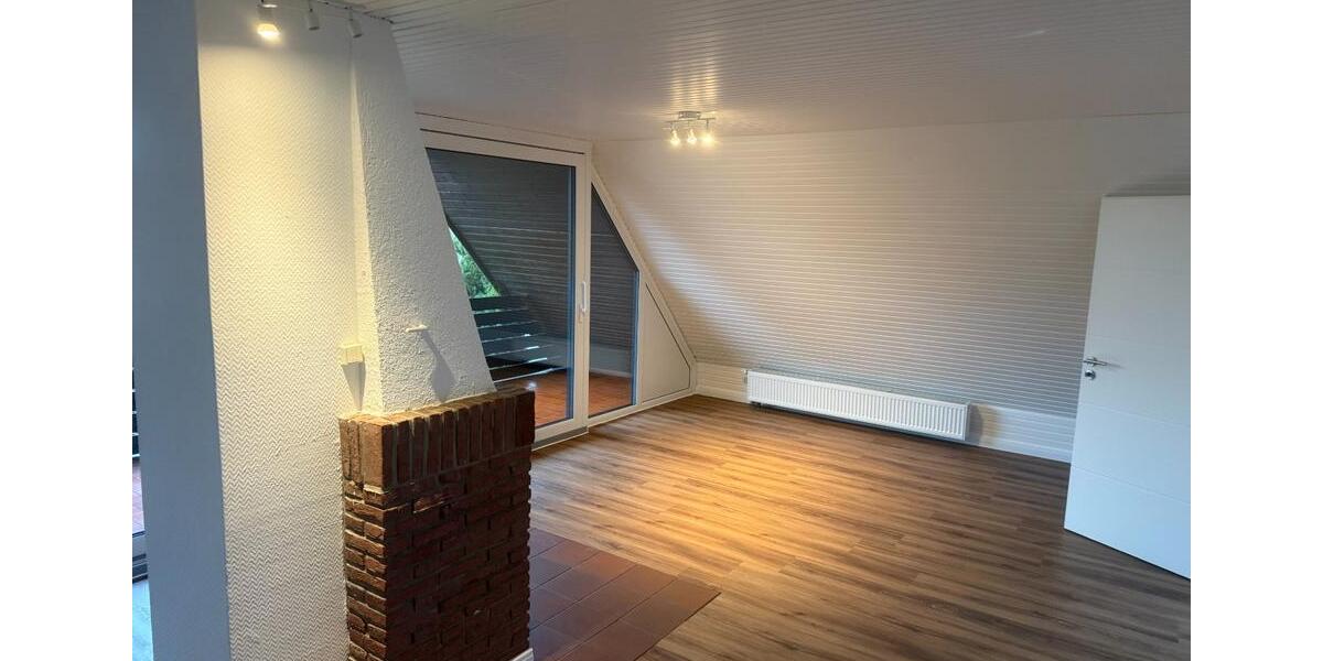 Dachgeschoßwohnung Kaltenkirchen - 2 Zimmer, 71 m&sup2;, 850&euro; | Angebot:25933900