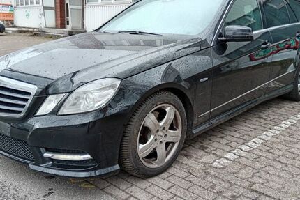 Mercedes-Benz E 350 298.273 km 5.990 &euro; Hamburg 20537