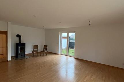 Wohnung Leezen - 3 Zimmer, 137 m&sup2;, 1.350&euro; | Angebot:25640368