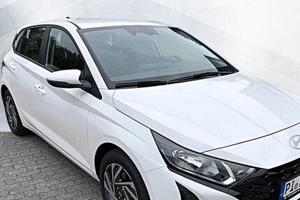 Hyundai i20 2.990 km 21.900 &euro; Rellingen 25462