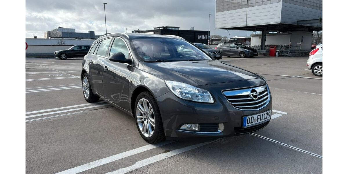 Opel Insignia 161.062 km 5.800 &euro; Hamburg 22119