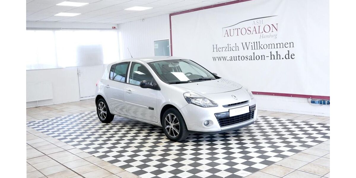Renault Clio 56.730 km 8.699 &euro; Hamburg 22399