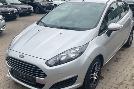 Ford Fiesta 82.140 km 3.999 &euro; Hamburg 21107