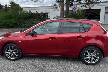 Mazda 3 88.254 km 4.990 &euro; Barsbüttel 22885