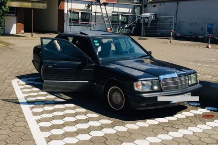 Mercedes-Benz 190 174.000 km 7.255 &euro; Wedel 22880