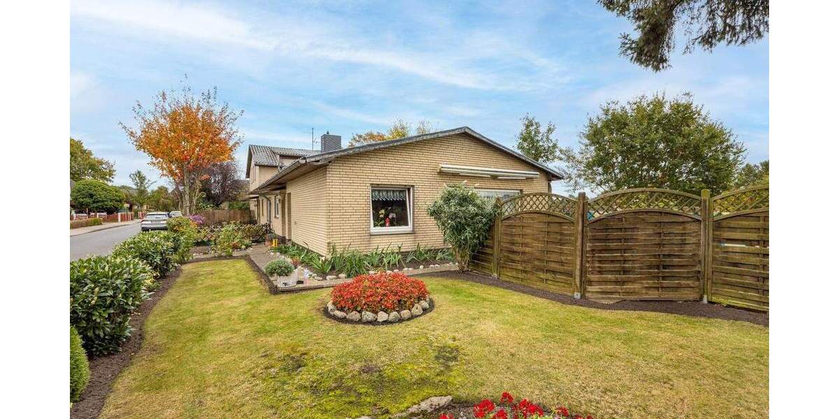 Mehrfamilienhaus, Wohnhaus Klein Offenseth-Sparrieshoop Sparrieshoop - 8 Zimmer, 213 m&sup2;, 375.000&euro; | Angebot:25744188