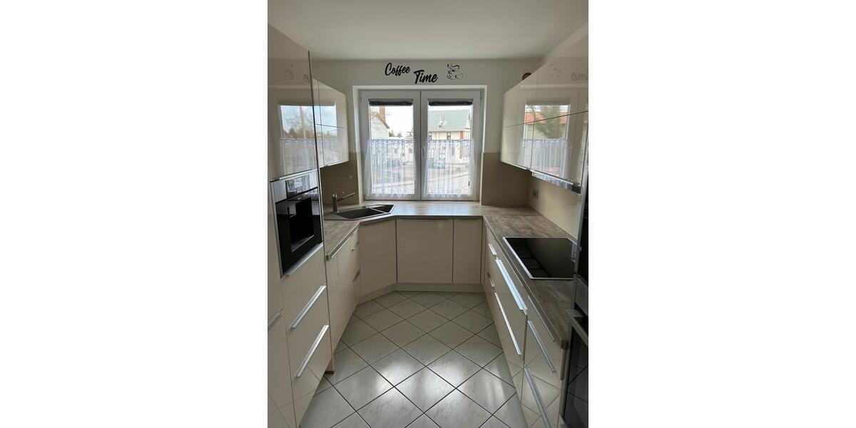 Etagenwohnung Sievershütten - 3.5 Zimmer, 82 m&sup2;, 1.150&euro; | Angebot:25937066