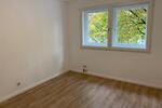 Etagenwohnung Hamburg Wandsbek - 1 Zimmer, 83 m&sup2;, 950&euro; | Angebot:25166694