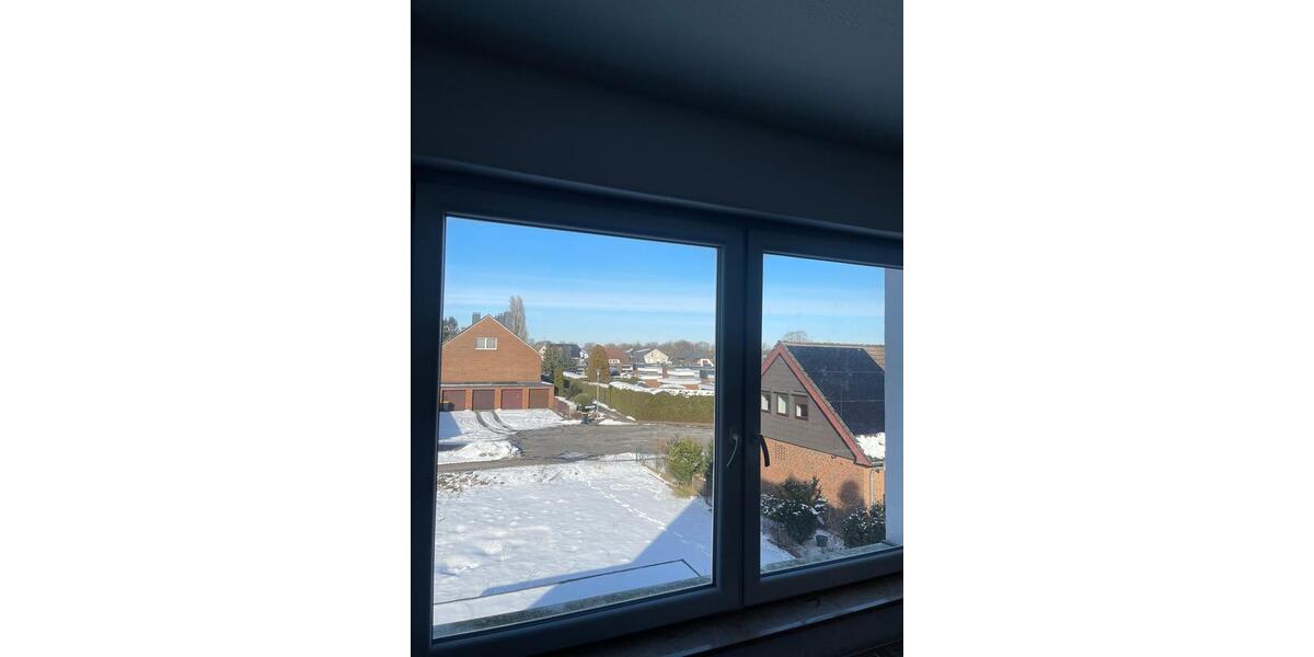 Dachgeschoßwohnung Oststeinbek - 2.5 Zimmer, 69 m&sup2;, 850&euro; | Angebot:25394072