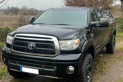 Toyota Tundra 299.431 km 29.745 &euro; Ahrensburg 22926