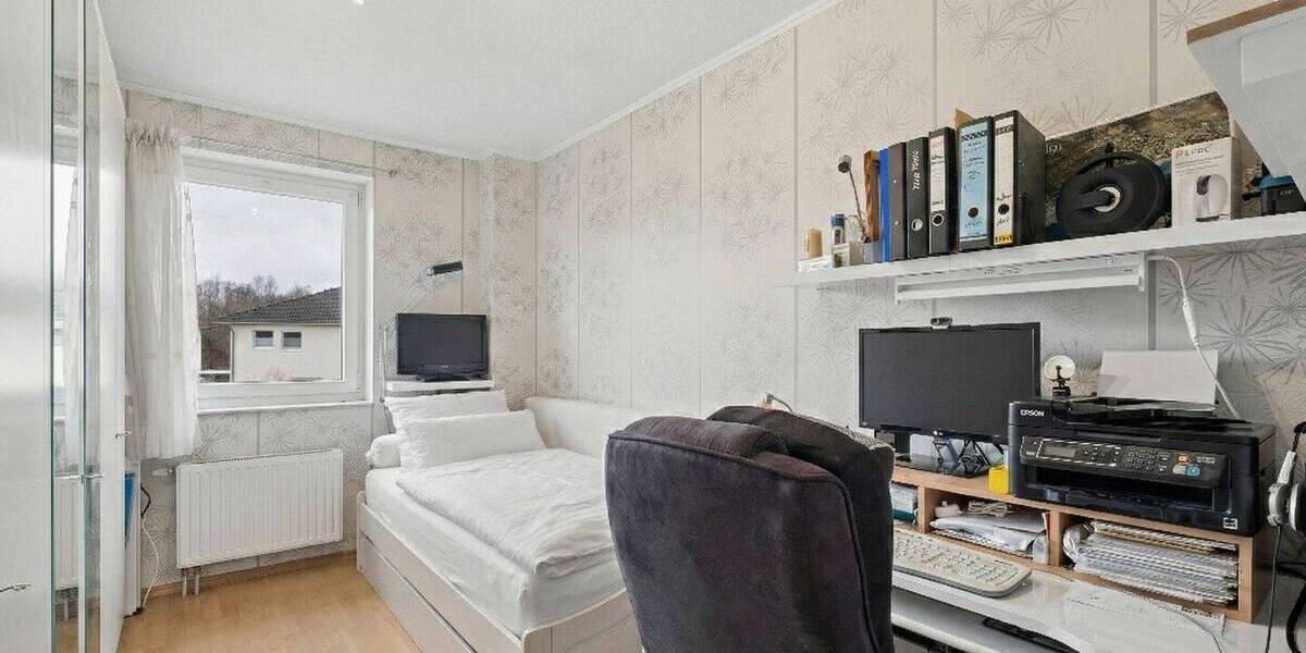 Doppelhaushälfte Pinneberg - 5 Zimmer, 136 m&sup2;, 549.000&euro; | Angebot:25971349