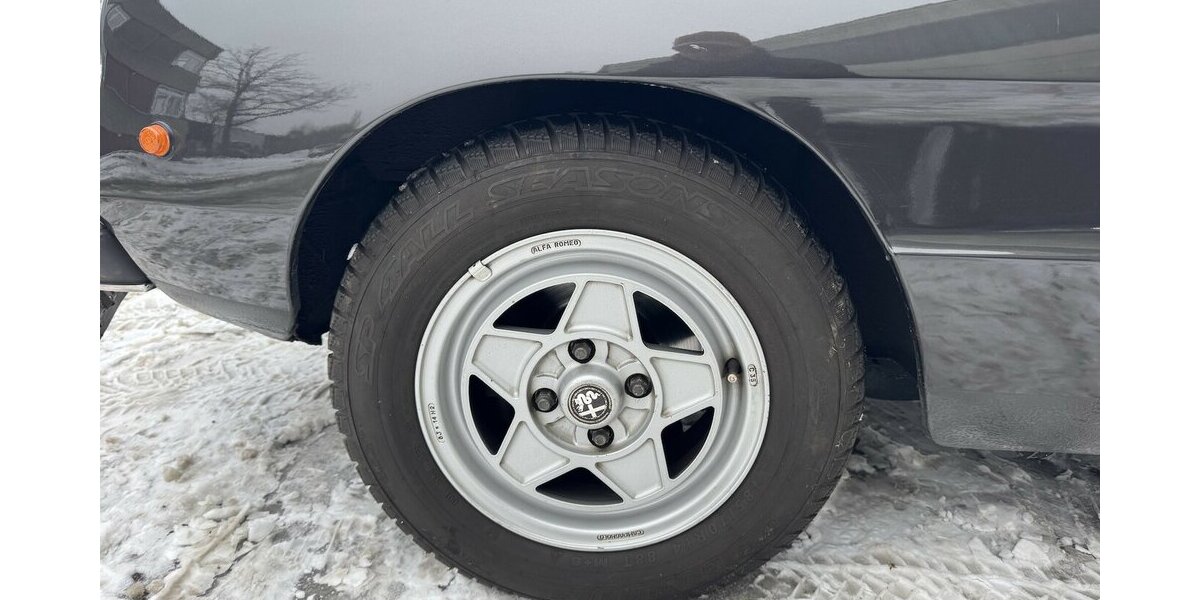 Alfa Romeo Spider 2000 1. Hand, so nicht wieder zu bekommen 85.560 km 24.999 &euro; Hamburg 22339