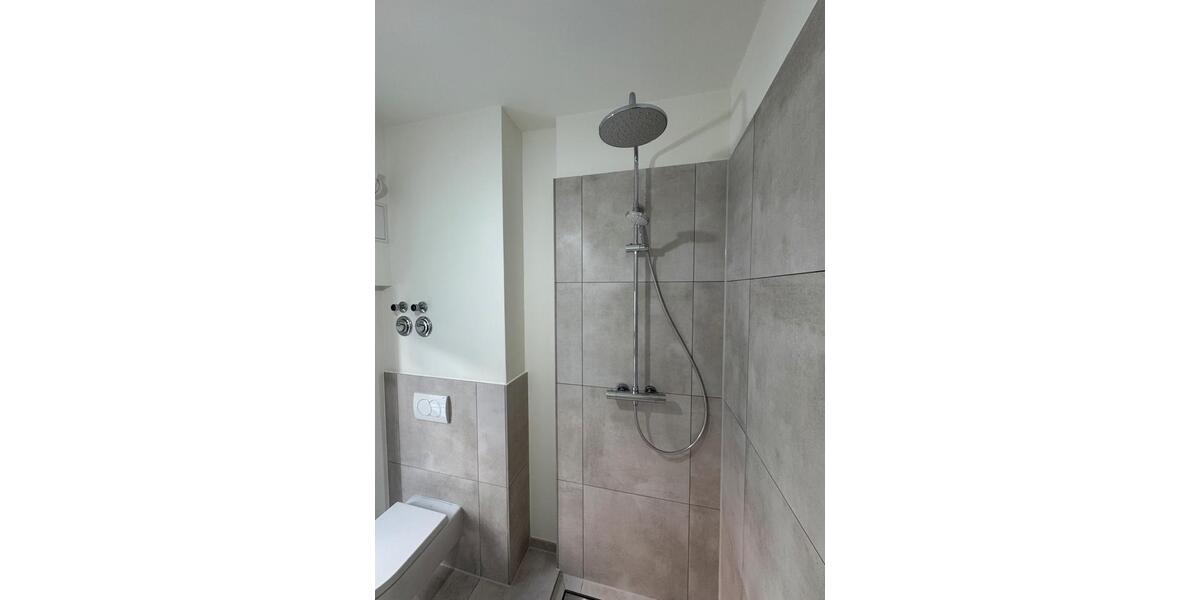 Erdgeschoßwohnung Hamburg Wandsbek - 2 Zimmer, 72 m&sup2;, 1.800&euro; | Angebot:25281987