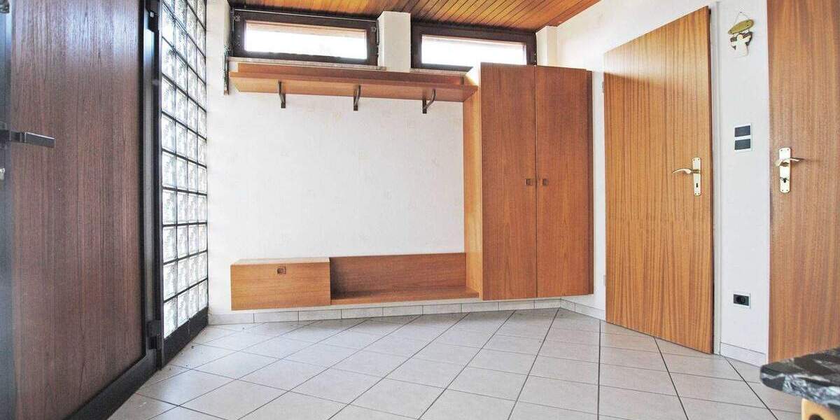 Einfamilienhaus Pinneberg / Quellental Quellental - 4 Zimmer, 127 m&sup2;, 435.000&euro; | Angebot:25708423