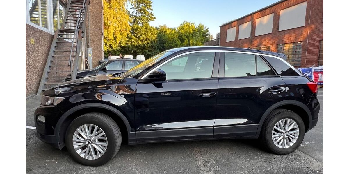 VW T-Roc 127.000 km 12.100 &euro; Hamburg 22179