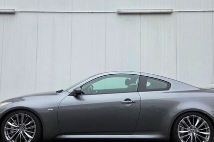 INFINITI G37 208.000 km 12.900 &euro; Hamburg 22419