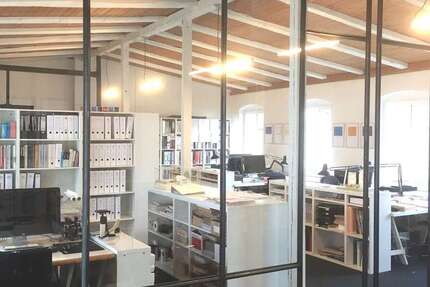 Gewerbeobjekt Hamburg Altona-Nord - 300&euro; | Angebot:26011186