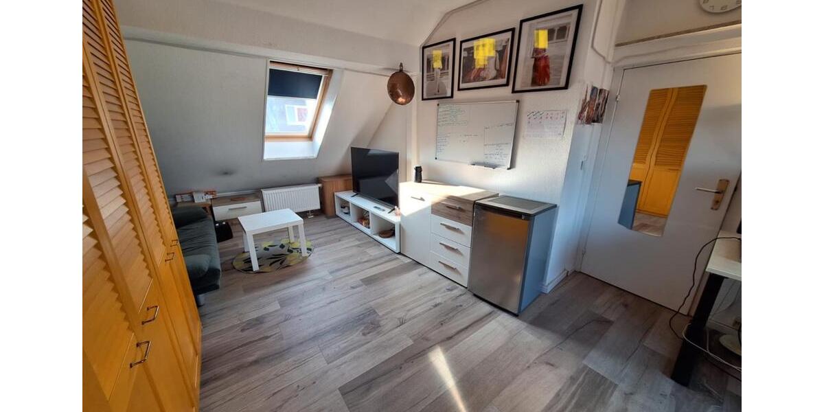 Dachgeschoßwohnung Hamburg Harburg - 2 Zimmer, 25 m&sup2;, 650&euro; | Angebot:25838898