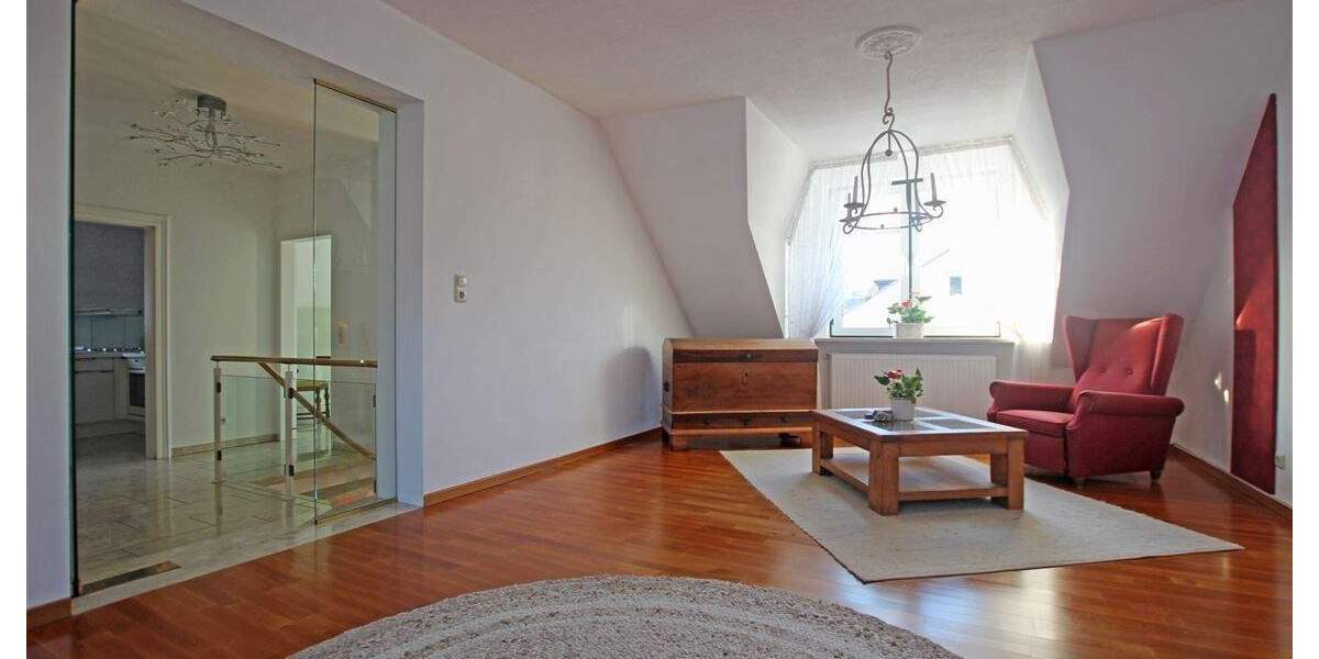 Mehrfamilienhaus, Wohnhaus Aumühle b Hamburg Aumühle - 9 Zimmer, 1.095.000&euro; | Angebot:25865500