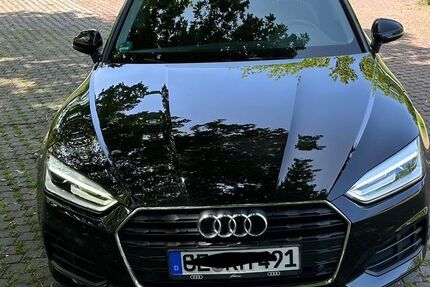 Audi A5 204.789 km 15.990 &euro; Hamburg 22453