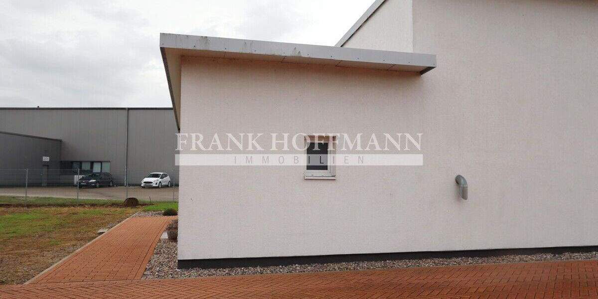 Gewerbeobjekt Kaltenkirchen - 250&euro; | Angebot:25743521