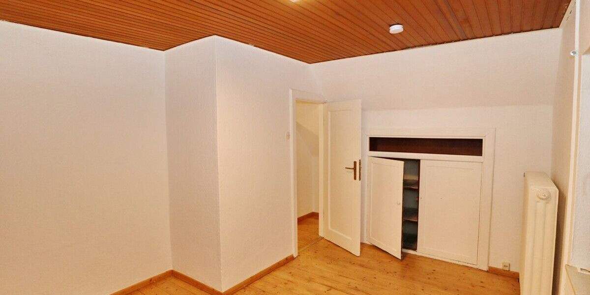 Einfamilienhaus Bad Oldesloe Schlamersdorf - 7 Zimmer, 172 m&sup2;, 349.000&euro; | Angebot:25820863