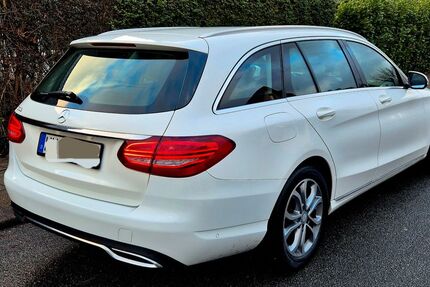 Mercedes-Benz C 160 56.400 km 16.900 &euro; Hamburg 22045