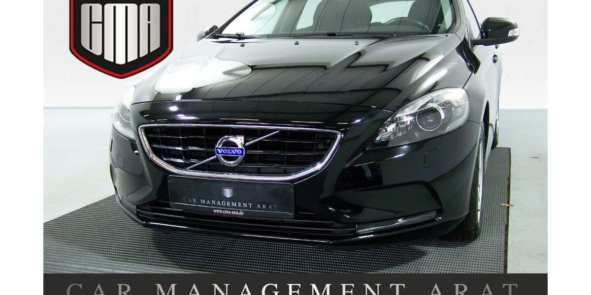 Volvo V40 147.885 km 9.387 &euro; Hamburg Stadtteil Horn 22119