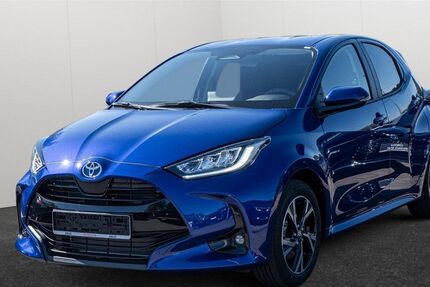 Toyota Yaris 2.500 km 26.990 &euro; Hamburg 22529