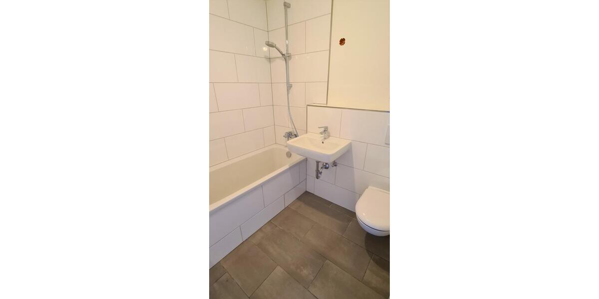 Dachgeschoßwohnung Hamburg Hamburg-Mitte - 1 Zimmer, 50 m&sup2;, 1.326&euro; | Angebot:25627388