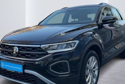VW T-Roc 14.081 km 26.440 &euro; Hamburg 22111