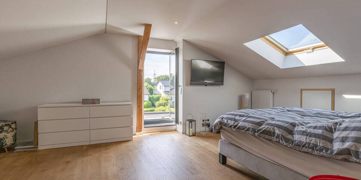 Einfamilienhaus Quickborn - 7 Zimmer, 252 m&sup2;, 830.000&euro; | Angebot:25662628