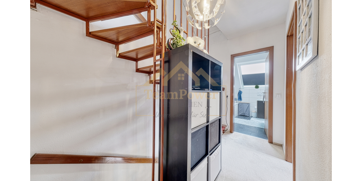 Ruhig gelegen, liebevoll modernisiert und bestens angebunden! - Reihenendhaus Uetersen | Angebot:25919185