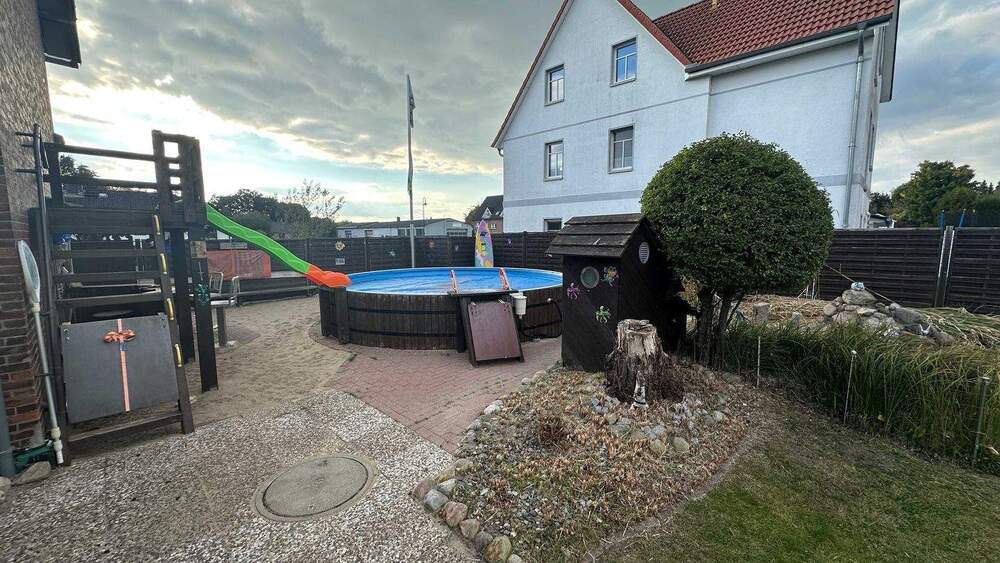 Mehrfamilienhaus, Wohnhaus Moorrege - 8 Zimmer, 180 m&sup2;, 449.000&euro; | Angebot:25697861