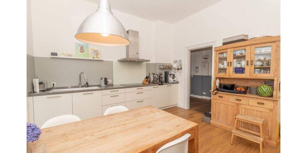 Einfamilienhaus Elmshorn - 7 Zimmer, 228 m&sup2;, 769.000&euro; | Angebot:25819682