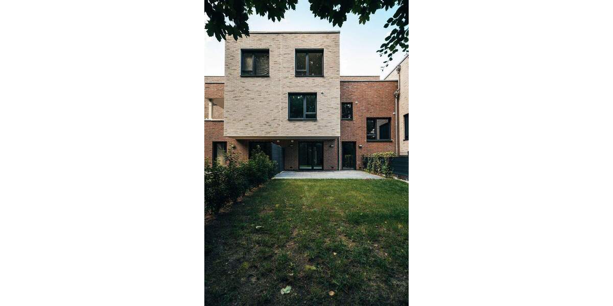 Reihenmittelhaus Hamburg Blankenese - 6 Zimmer, 202 m&sup2;, 1.480.000&euro; | Angebot:25865164