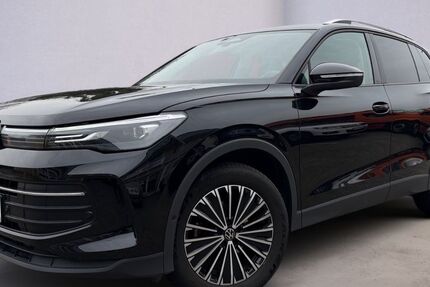 VW Tiguan 55.256 km 30.770 &euro; Bargteheide 22941