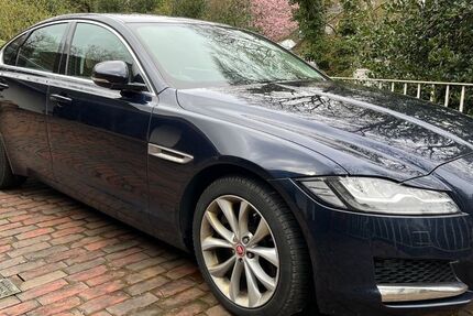 Jaguar XF 99.700 km 20.499 &euro; Hamburg 21075