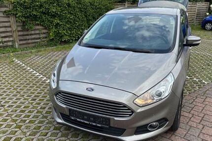Ford S-Max 155.000 km 11.599 &euro; Horst 25358