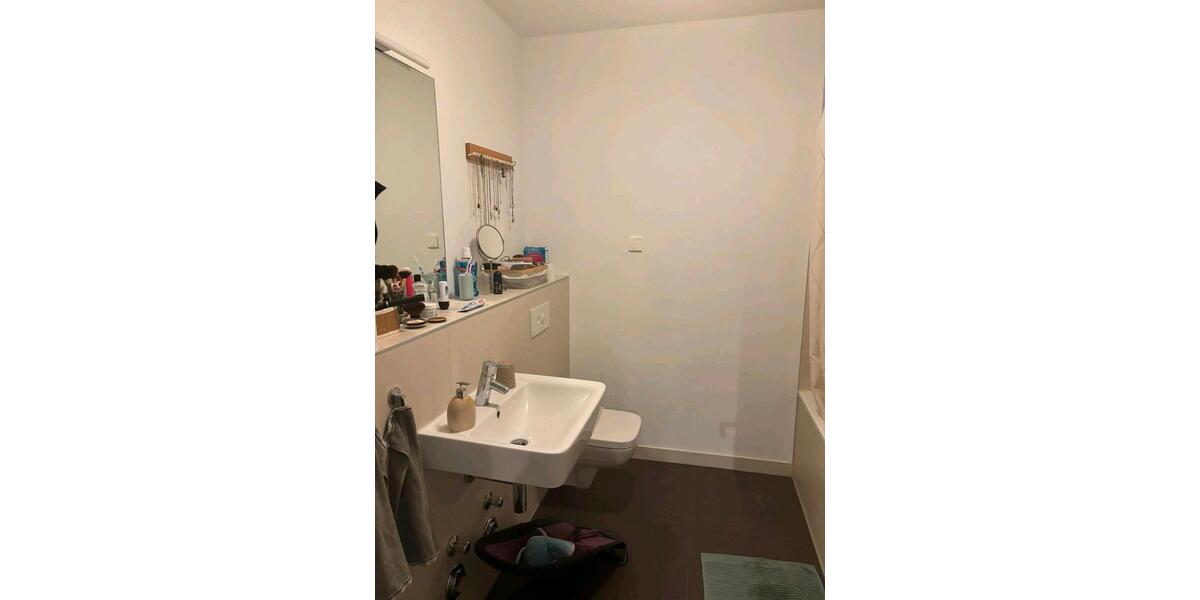 Etagenwohnung Hamburg Altona-Nord - 3 Zimmer, 80 m&sup2;, 1.600&euro; | Angebot:25450677