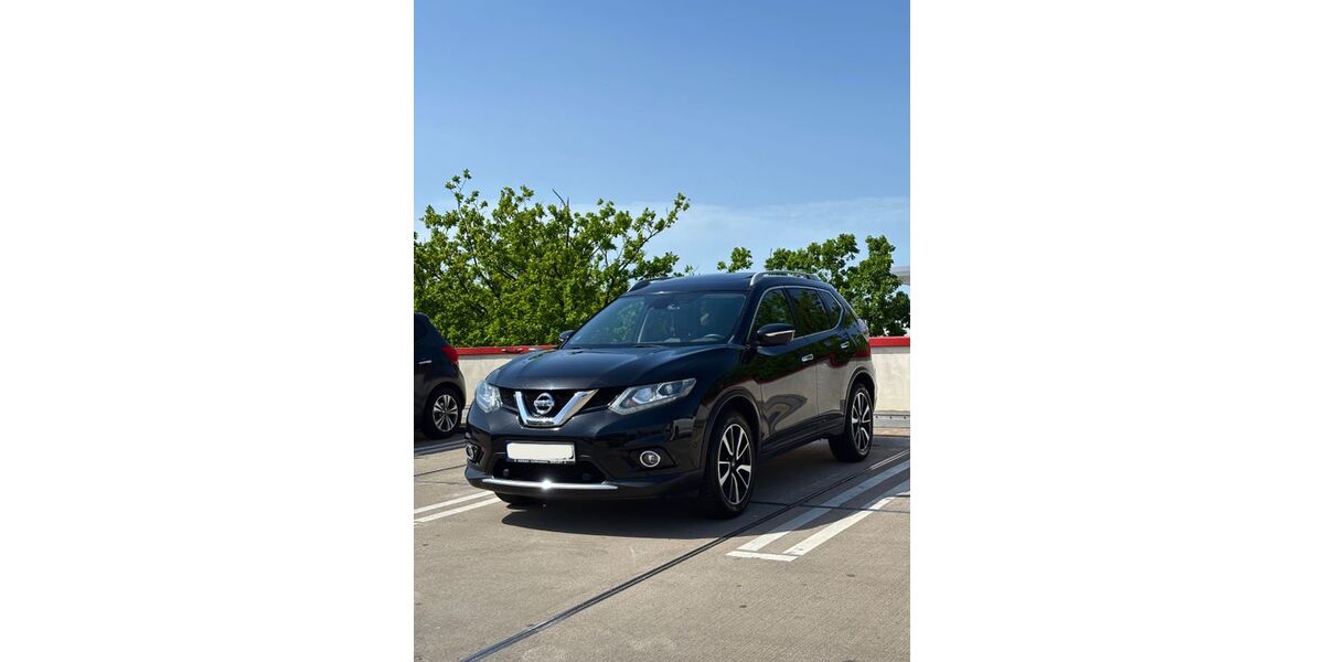 Nissan X-Trail 97.780 km 13.990 &euro; Hamburg 22159